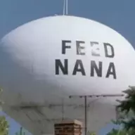 Nana_Feeder